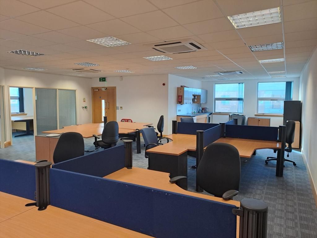 Property photo 2 of 13 Photo 8