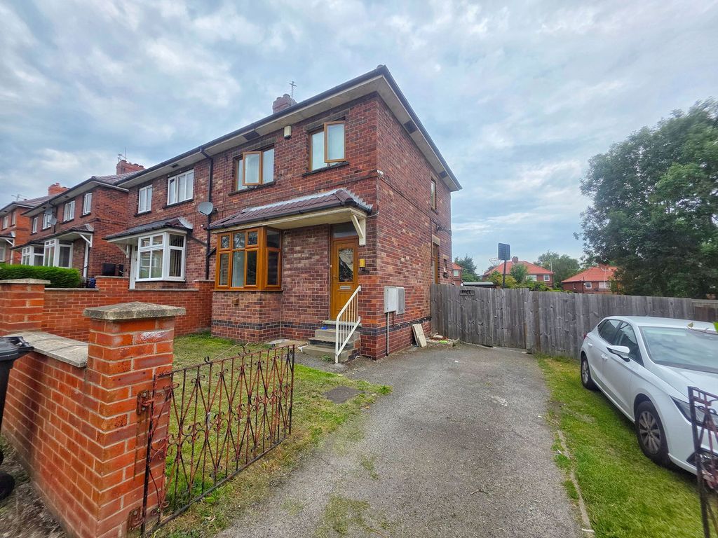 Property photo 2 of 14