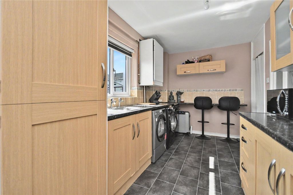 Property photo 3 of 14 Picture No. 33