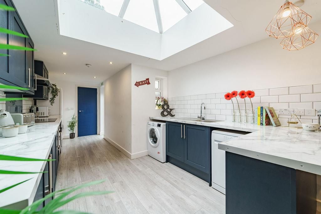 Property photo 2 of 42 Communal Kitchen