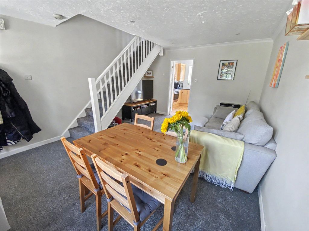 Property photo 3 of 9 Sitting/Dining Room