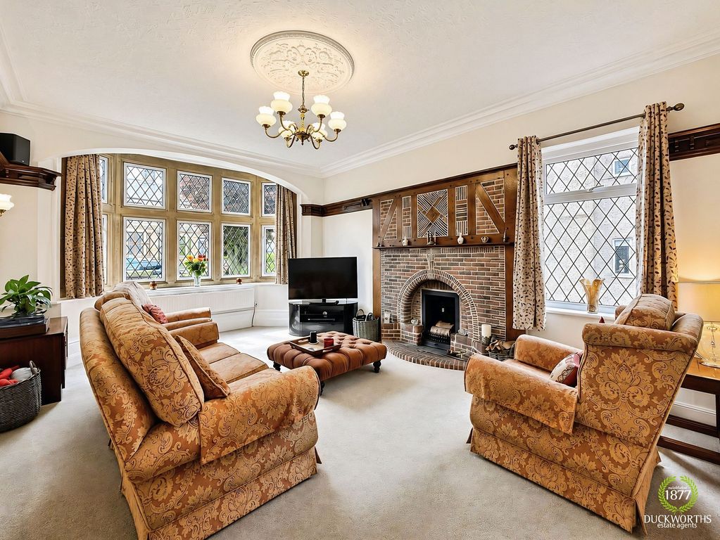 Property photo 2 of 47