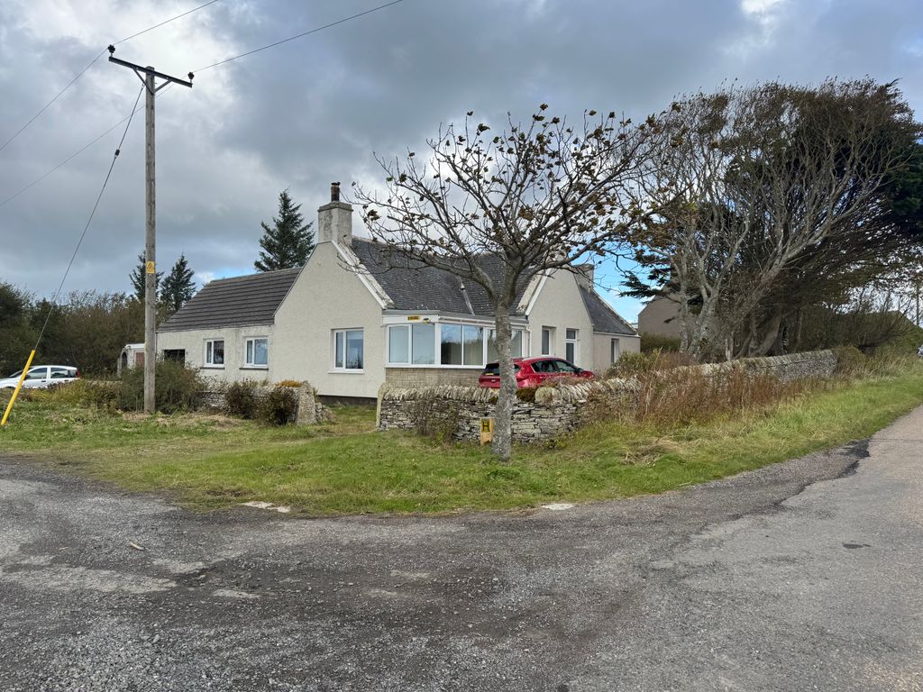 Property photo 1 of 35