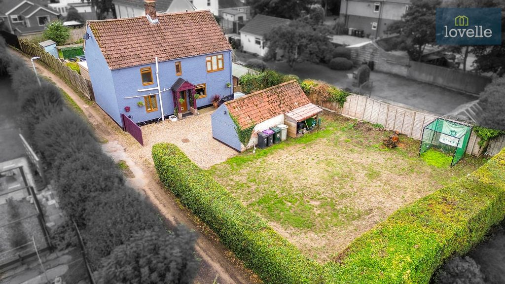 Property photo 1 of 31