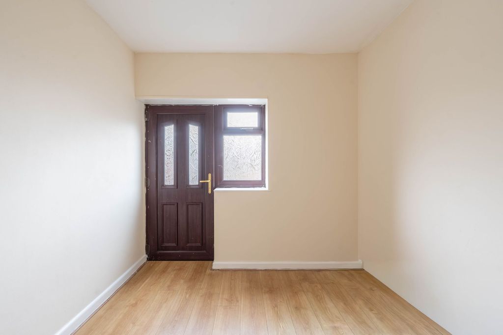 Additional image 6 of 2 bed detached bungalow for saleMerllyn Road, Rhyl LL18