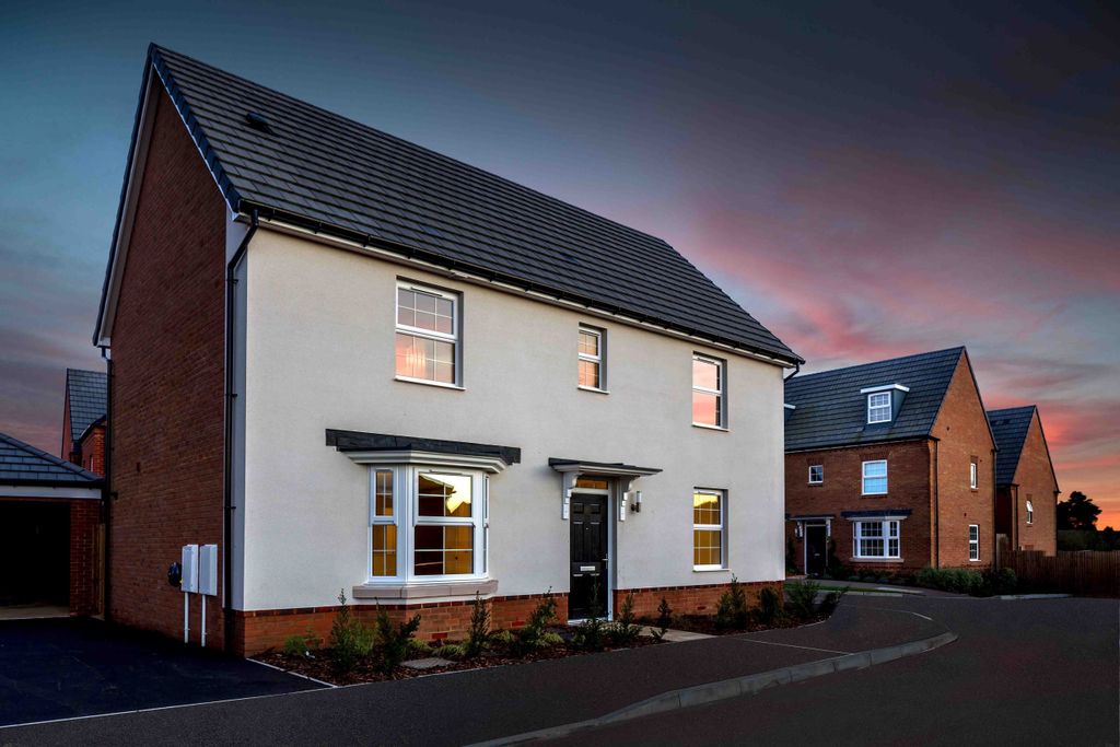 Property photo 1 of 10 Layton External