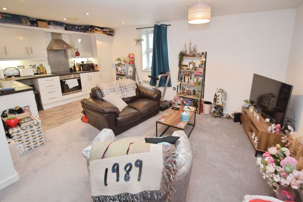 Property photo 2 of 11 1755B103-Dsc_0426