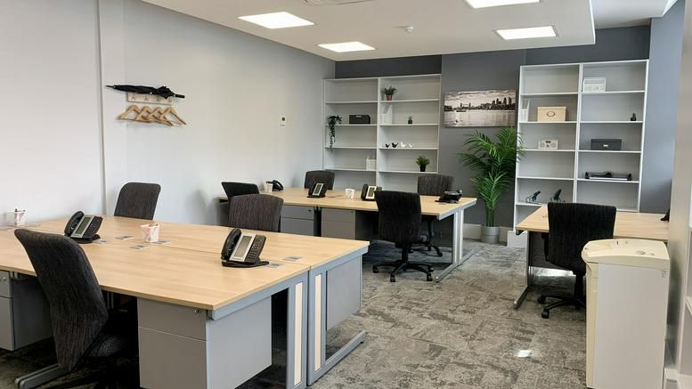 Property photo 2 of 14