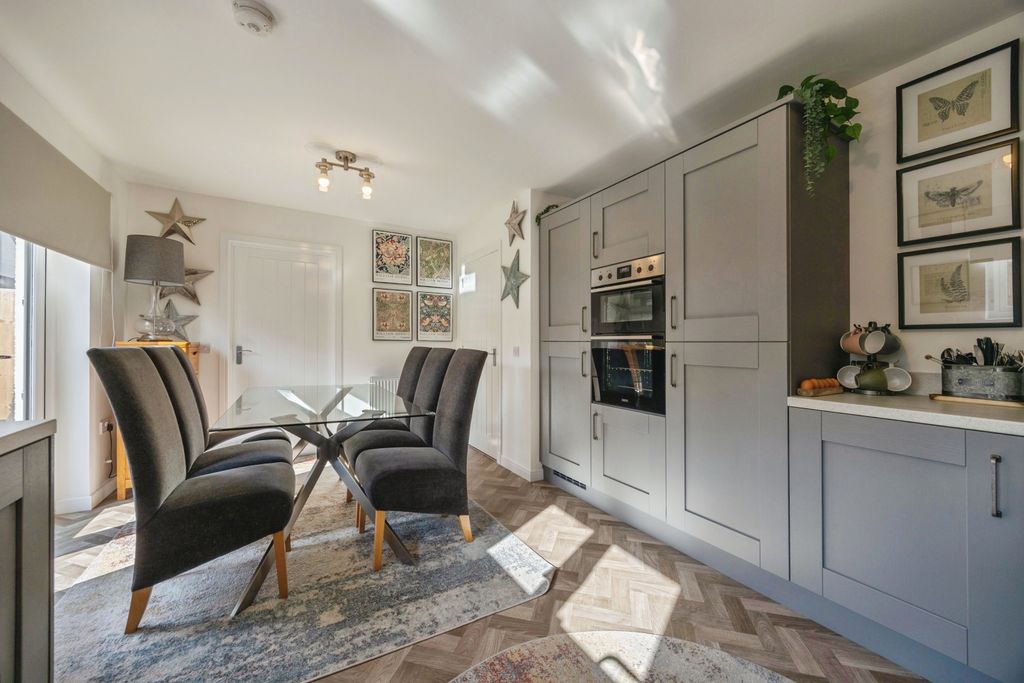 Property photo 3 of 20 6d6A8293