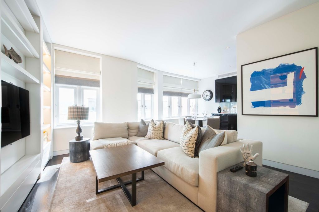 Property photo 1 of 9 Picture No. 08