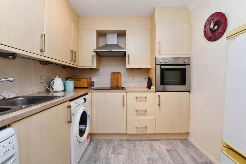 Property photo 2 of 17 Photography
