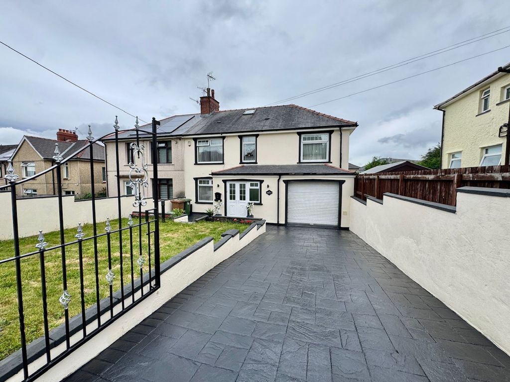 Property photo 1 of 49