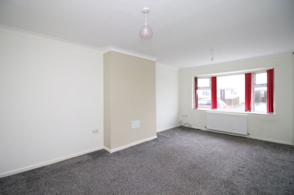 Property photo 3 of 23