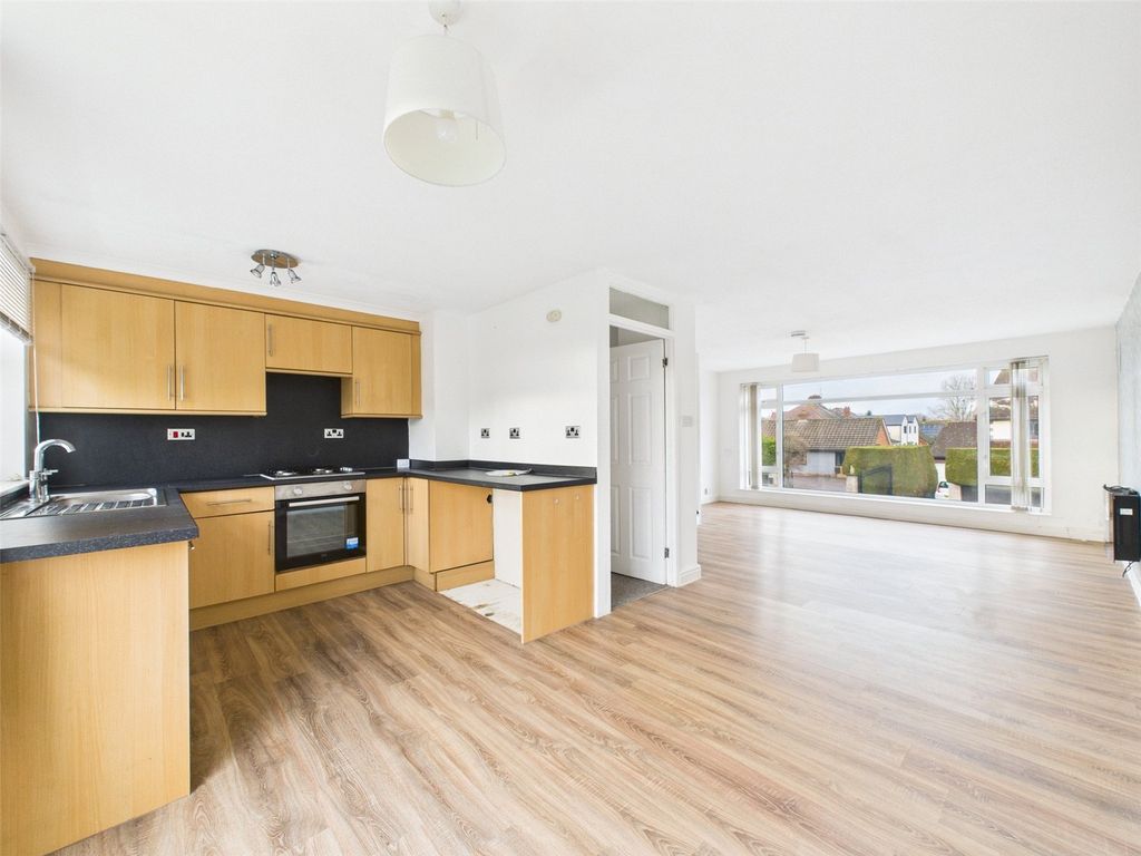 Property photo 2 of 17 Picture No. 06