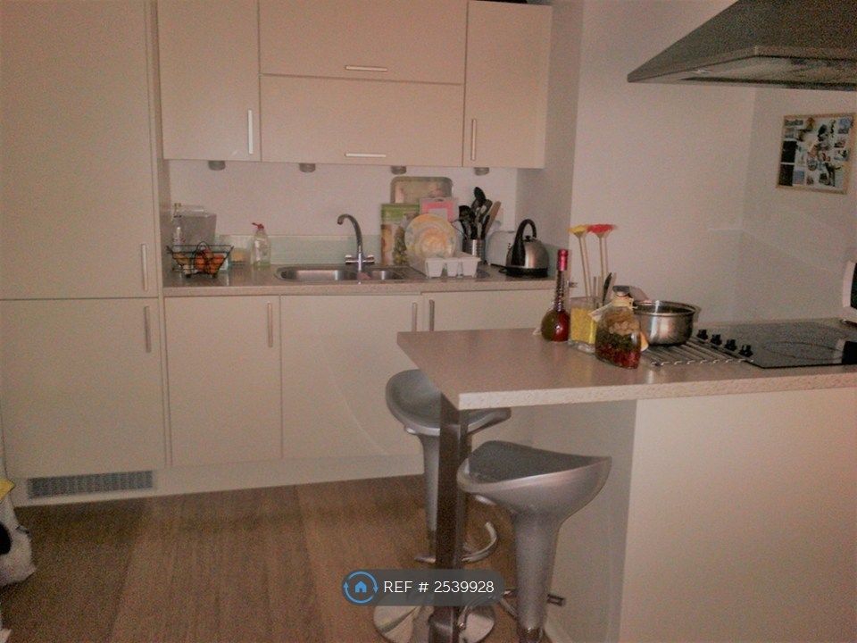 Property photo 2 of 20 Kitchen