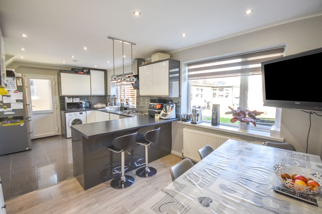 Property photo 2 of 24 Dsc_0830