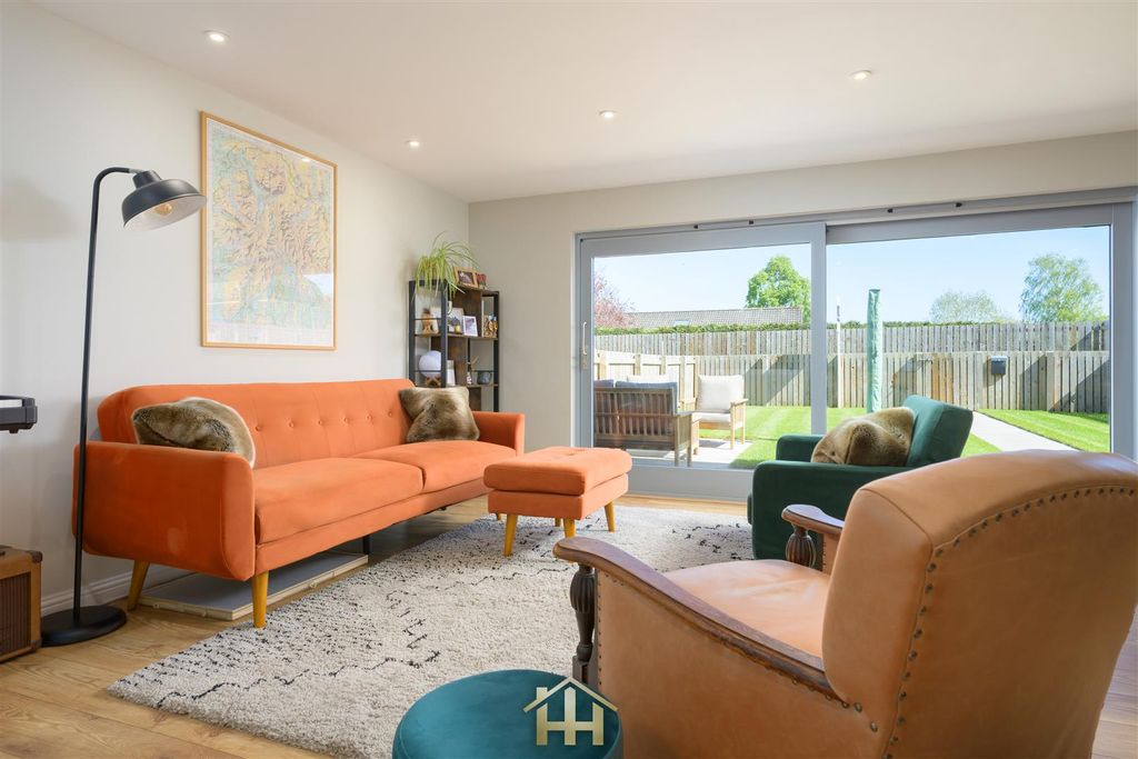 Property photo 3 of 37 1Acommercialst-0033.Jpg