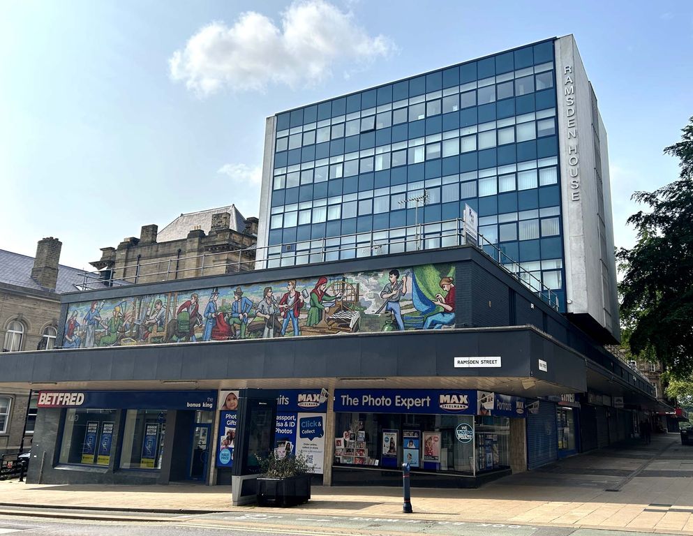 Property photo 2 of 3