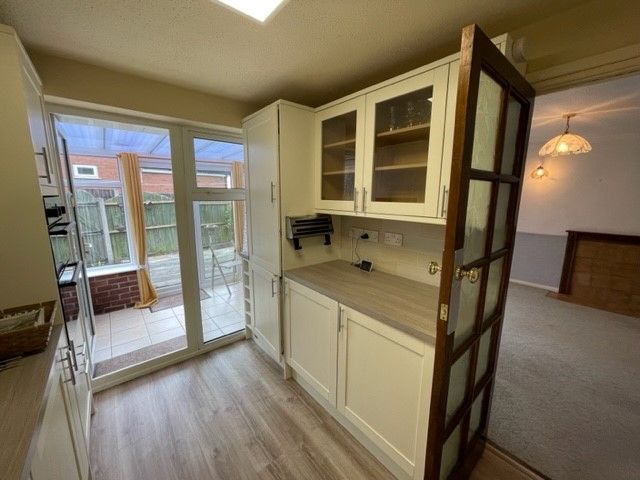 Property photo 3 of 11 Photo 8