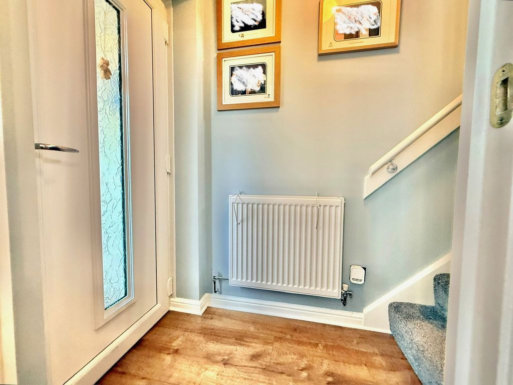 Property photo 2 of 23