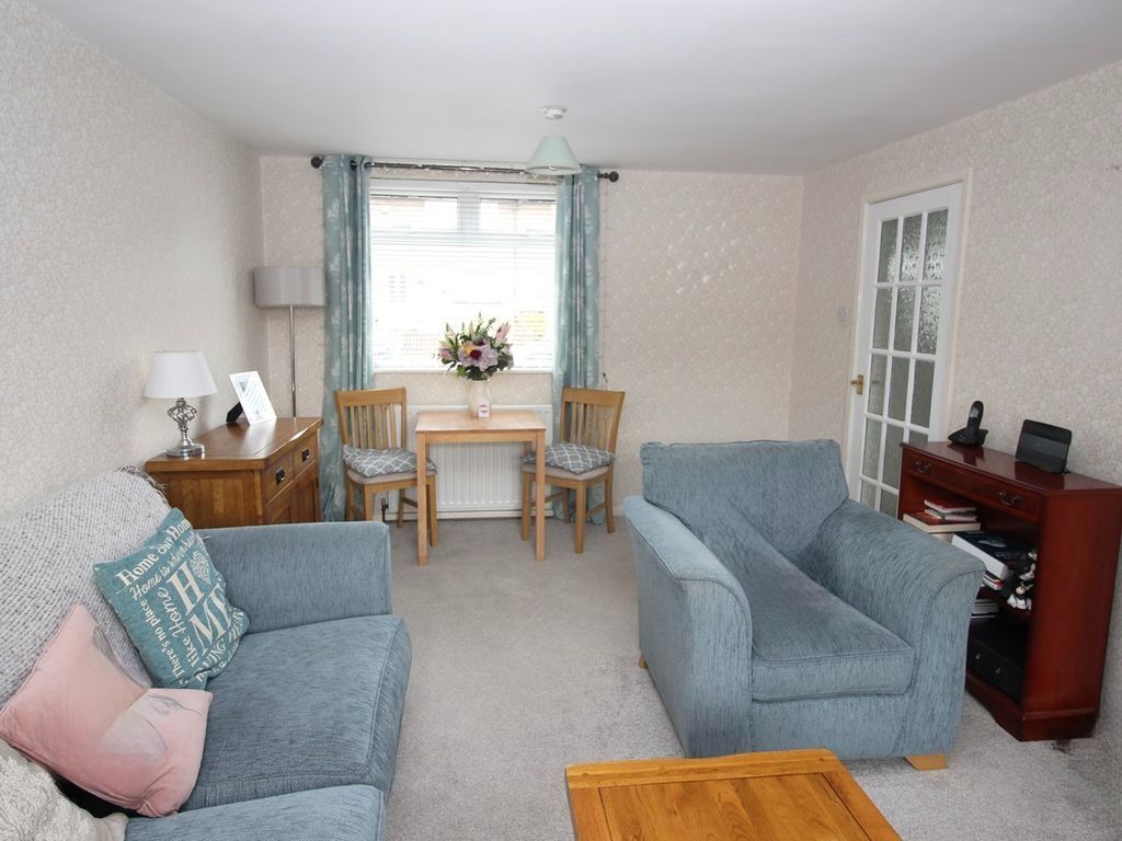 Property photo 3 of 11