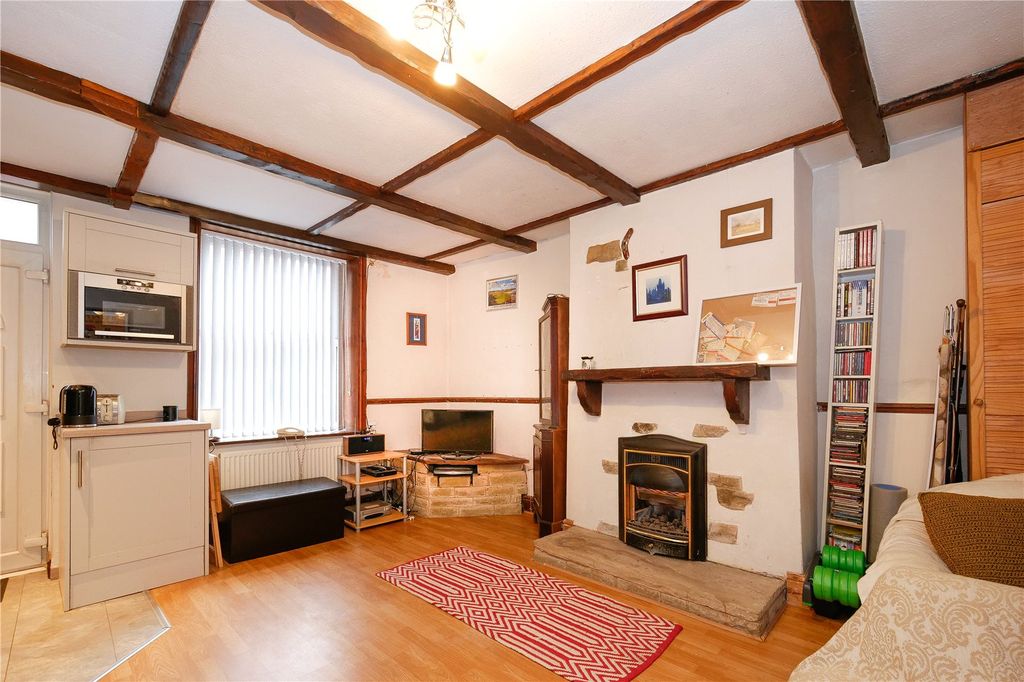 Property photo 2 of 8 Picture No. 04