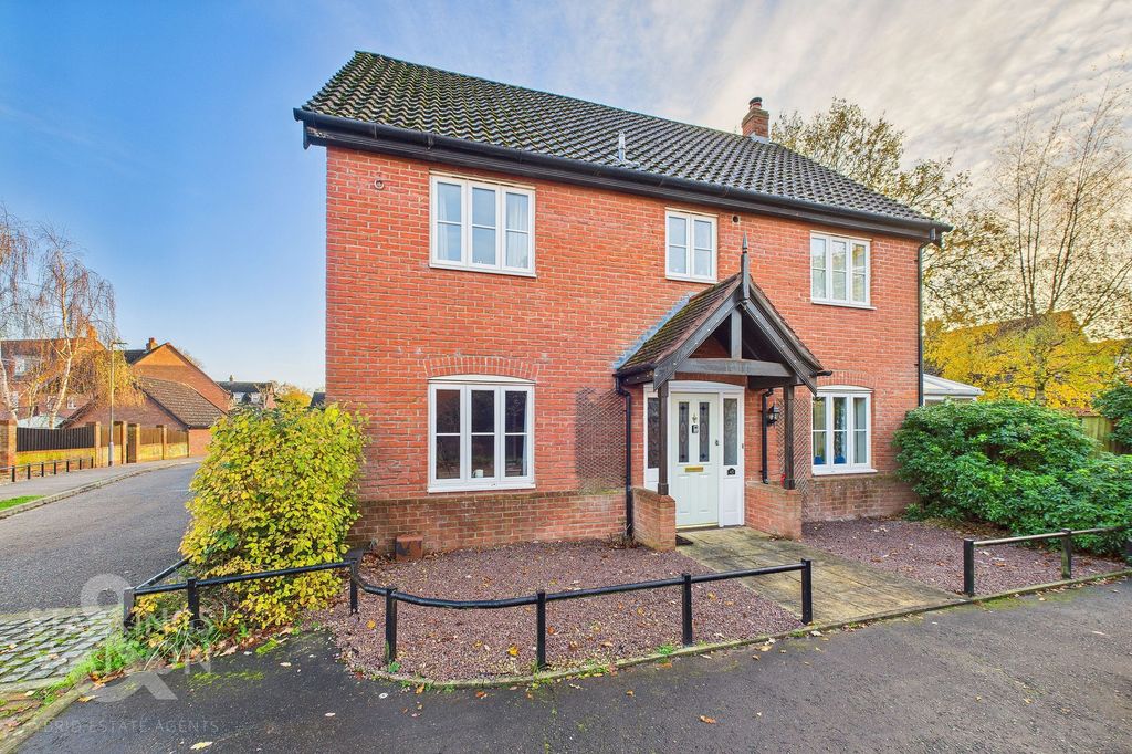 Property photo 1 of 25