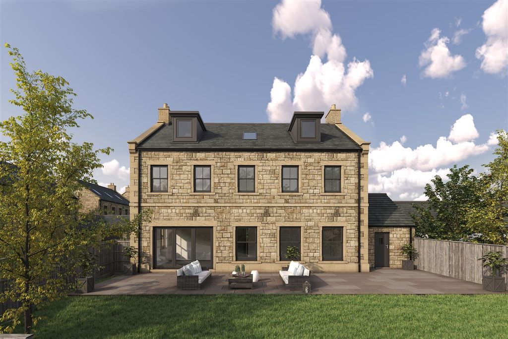 Property photo 3 of 18 03_Rear  Copy.Jpg