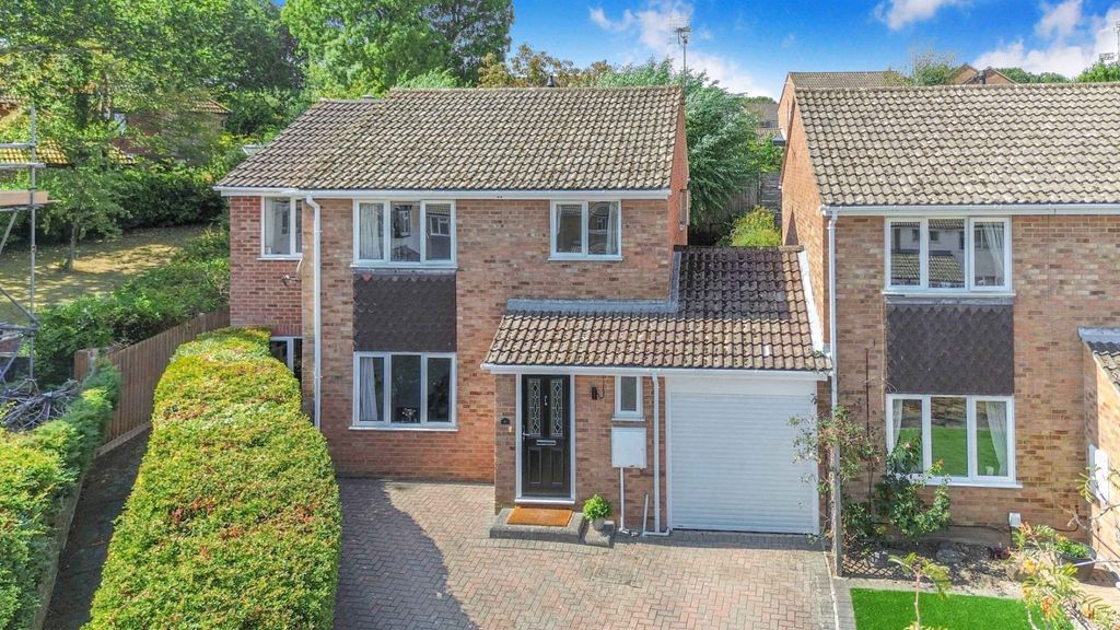 Property photo 1 of 21 5423450