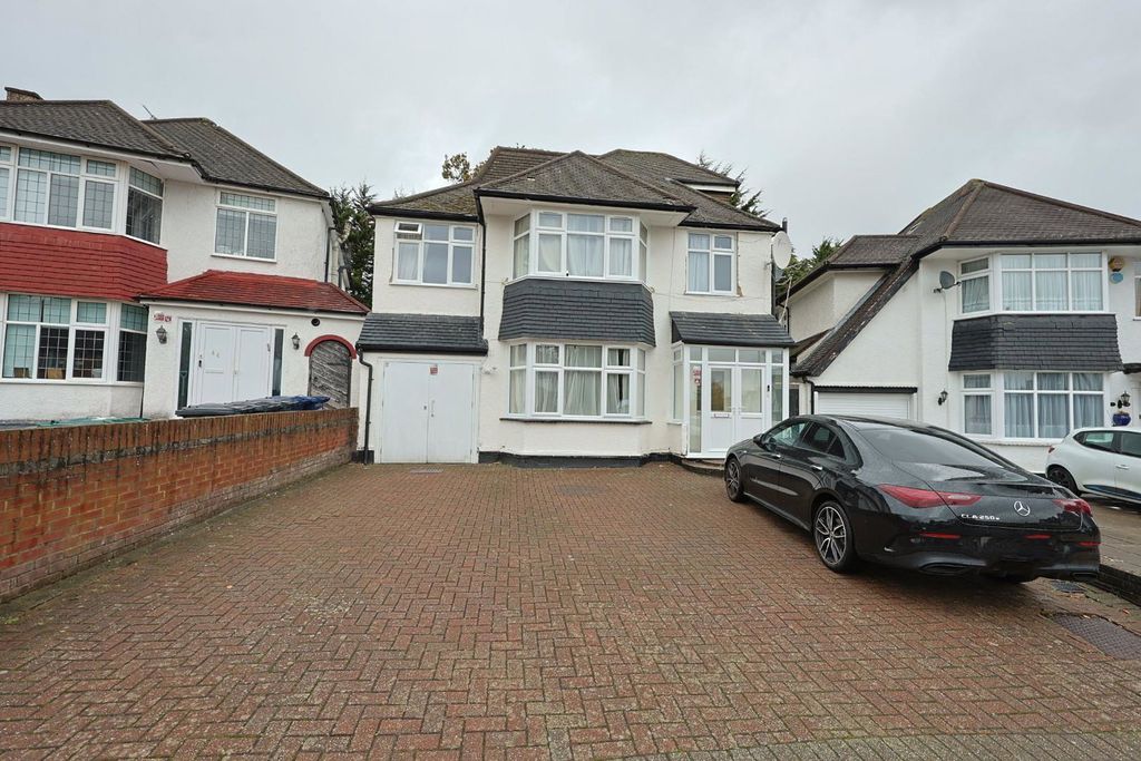 Property photo 1 of 20