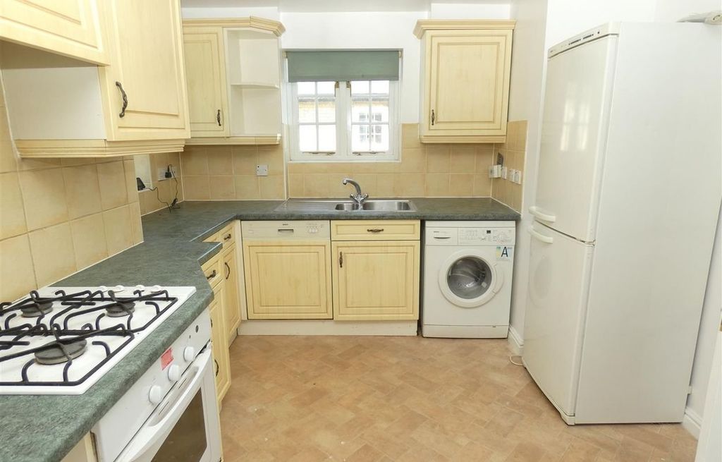 Property photo 2 of 7 Picture 2