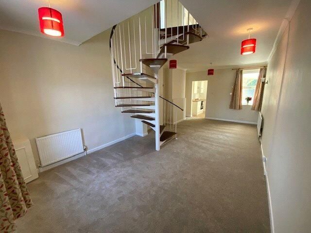 Property photo 3 of 10 Aa0A249B20F0302Bc173B04c953Cb4Fc.Jpg