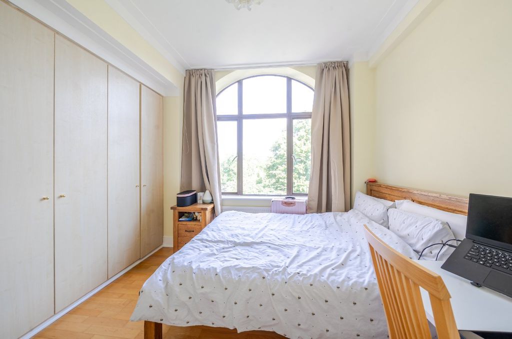 Property photo 3 of 11 Picture No. 09