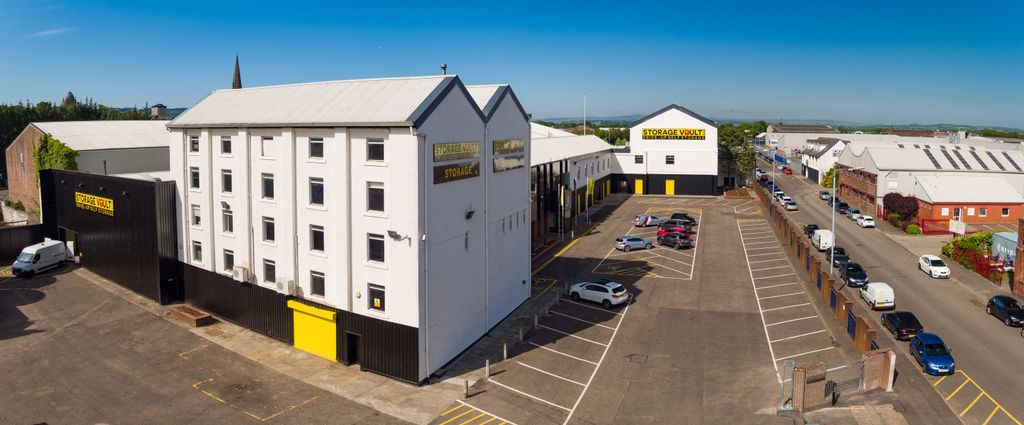 Property photo 1 of 4