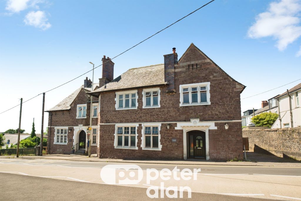 Property photo 1 of 34