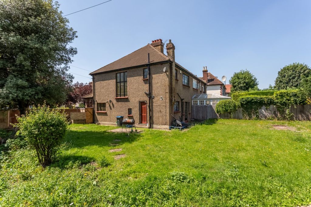 Property photo 1 of 26 External View