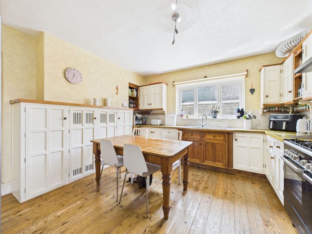 Additional image 7 of 5 bed end terrace house for saleProspect Place, Pembroke Dock SA72