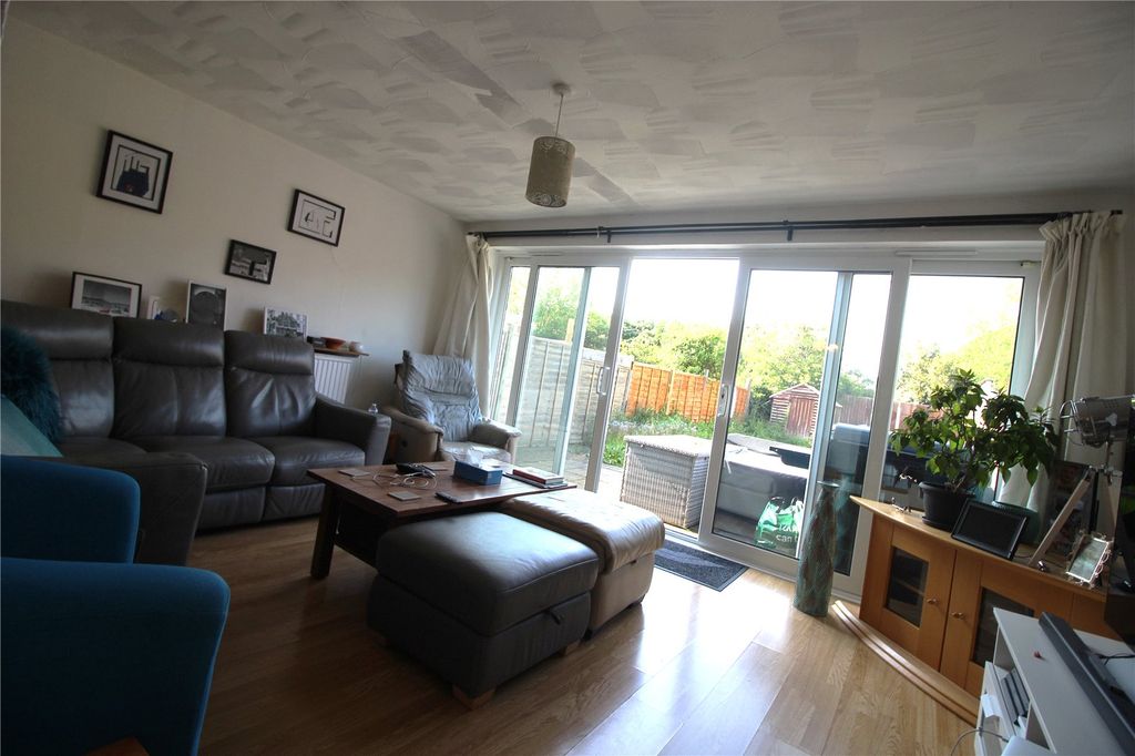 Property photo 2 of 10 Picture No. 19