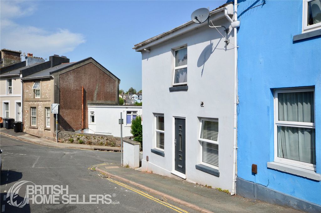 Property photo 2 of 7 Picture No. 06