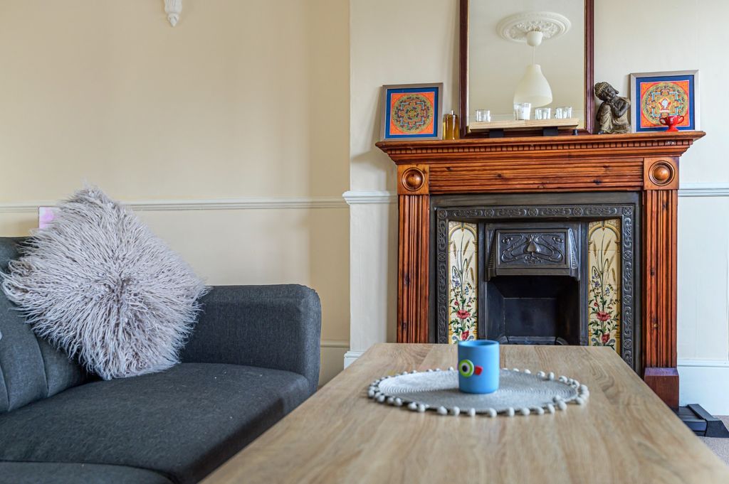 Property photo 3 of 24 4703032