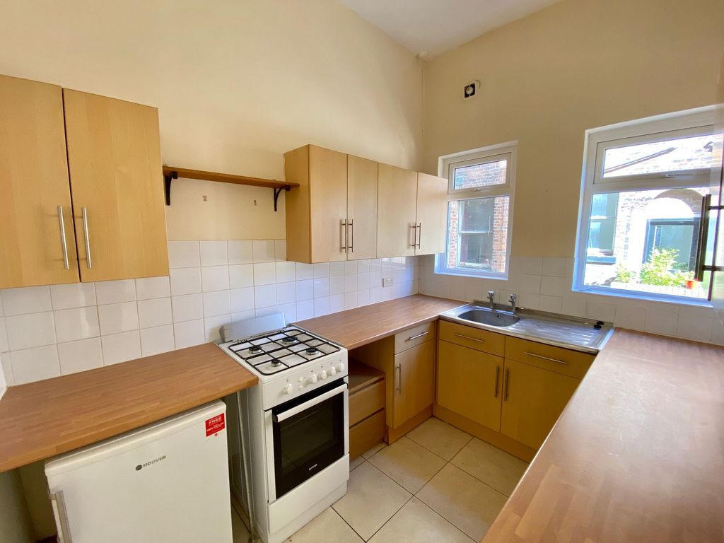 Property photo 3 of 5