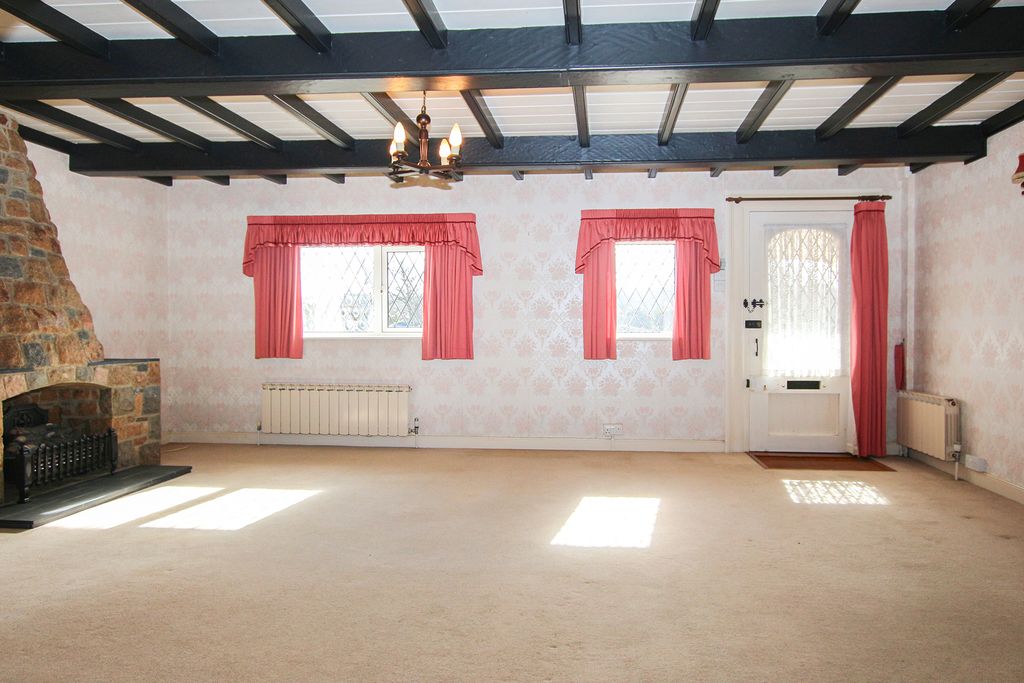 Property photo 2 of 14 Photo 1