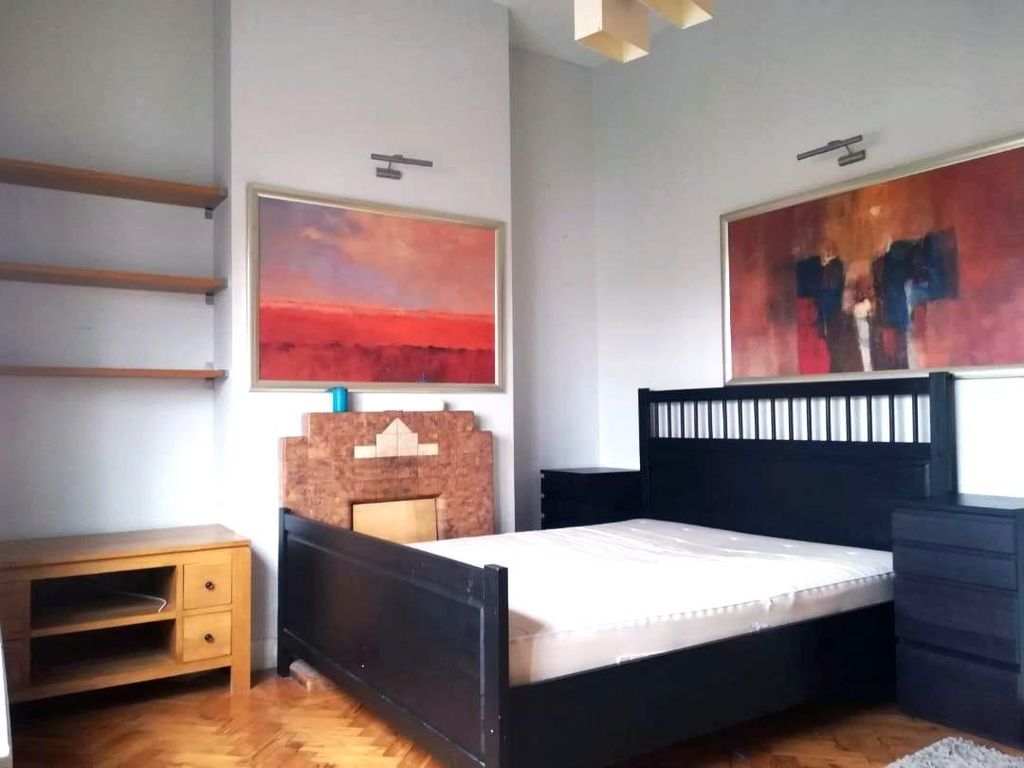 Property photo 2 of 8 Photo 5 (002).Jpg