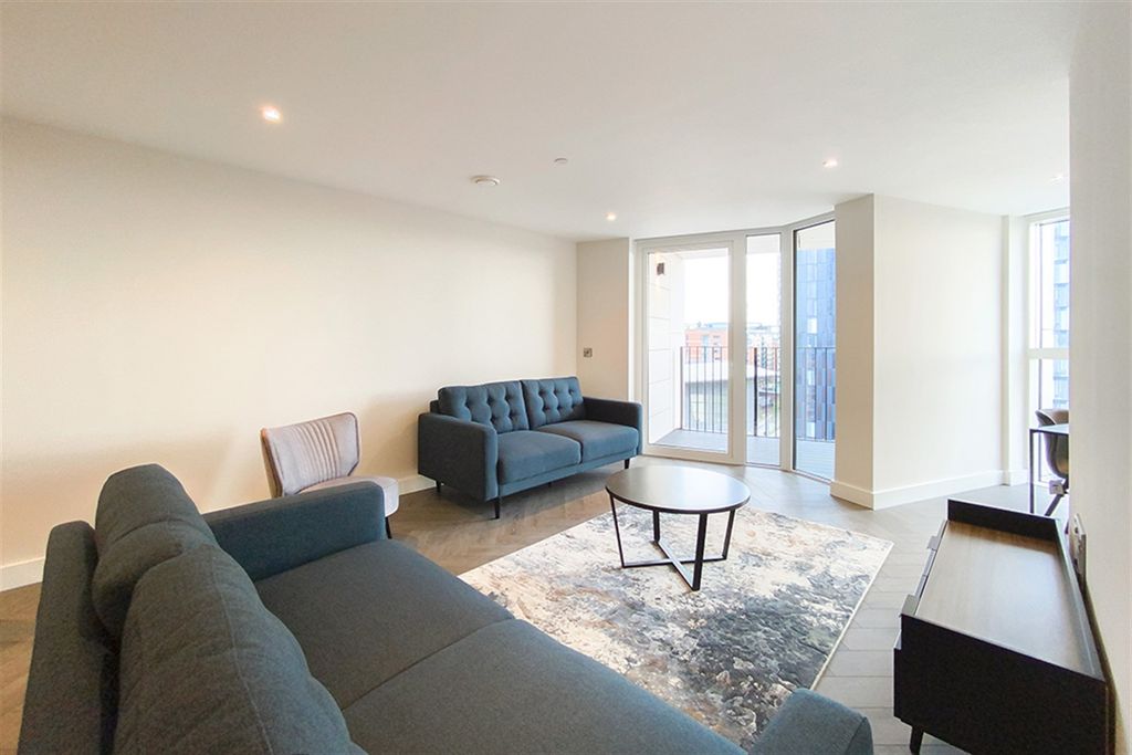 Property photo 1 of 19 (Main)
