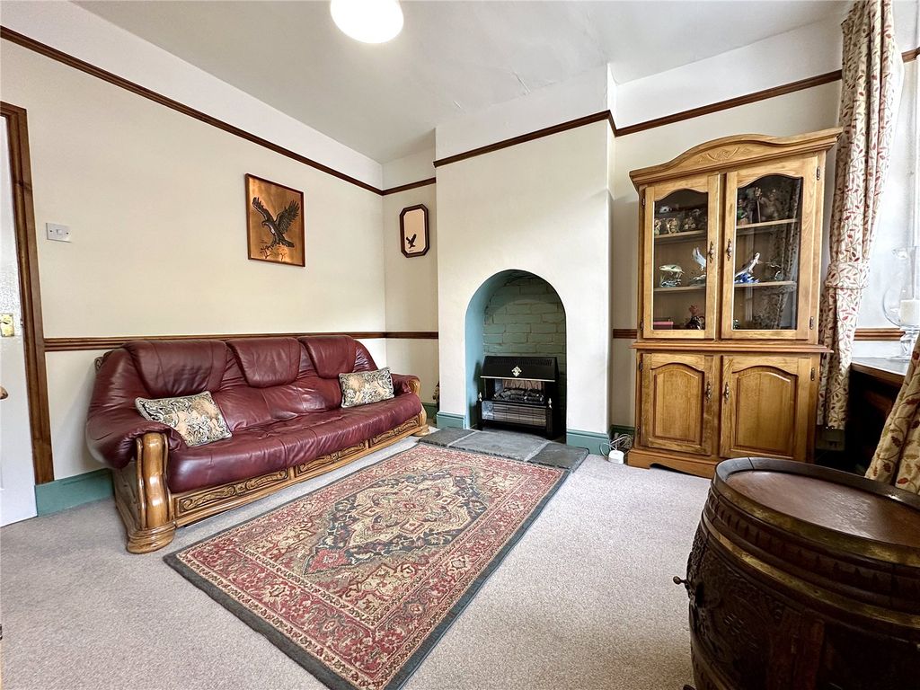 Property photo 2 of 19 Picture No. 02