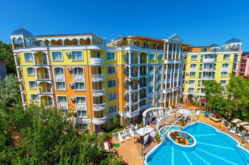 Property photo 1 of 22