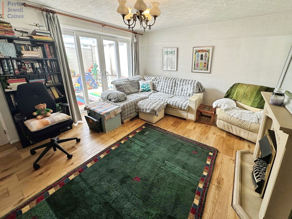 Property photo 2 of 12 Not Specified