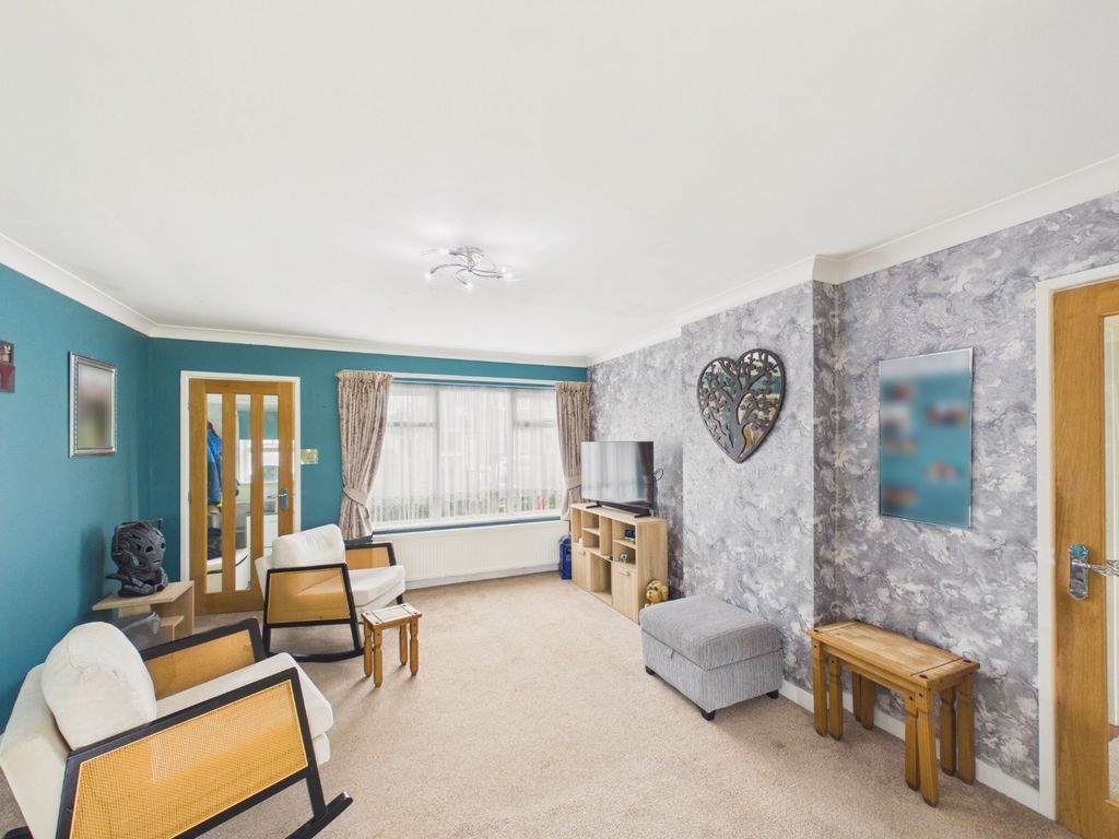 Property photo 2 of 22 5231503