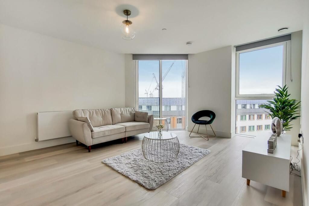 Property photo 1 of 2