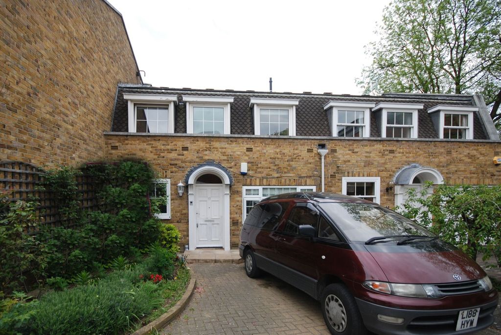 Property photo 2 of 45